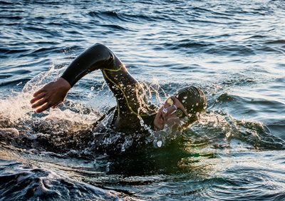 Swimming sea